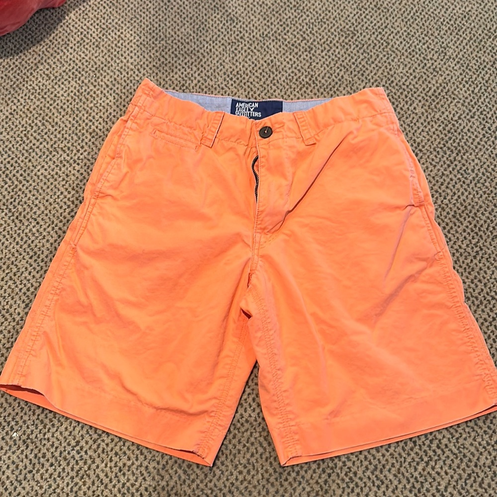 American eagle men’s orange shorts